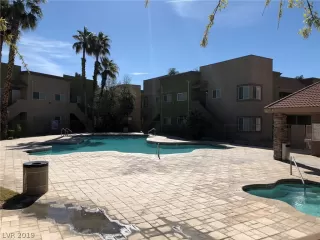 Photo #2: 2118650 Listing