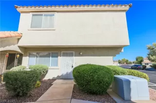 Photo #1: 2118653 Listing 