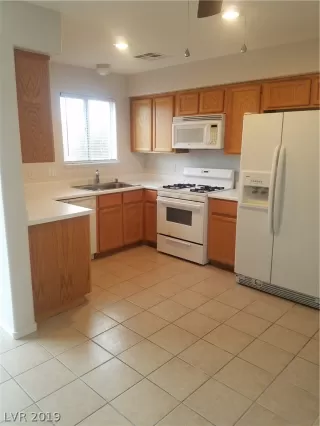 Photo #1: 2118684 Listing 
