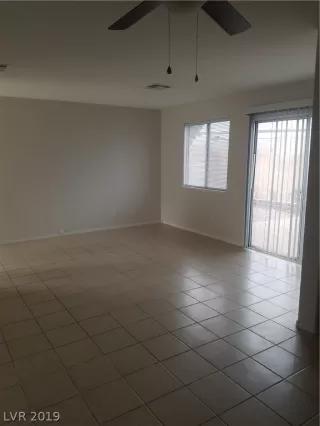 Photo #4: 2118684 Listing 