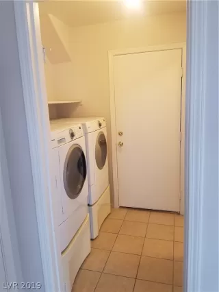 Photo #6: 2118684 Listing 
