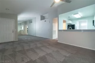 Photo #5: 2118697 Listing