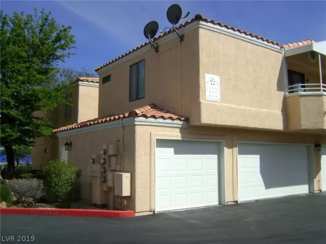 MLS: 2118716 Condo For Sale