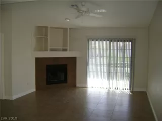 Photo #3: 2118716 Listing 