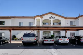 Photo #1: 2118738 Listing