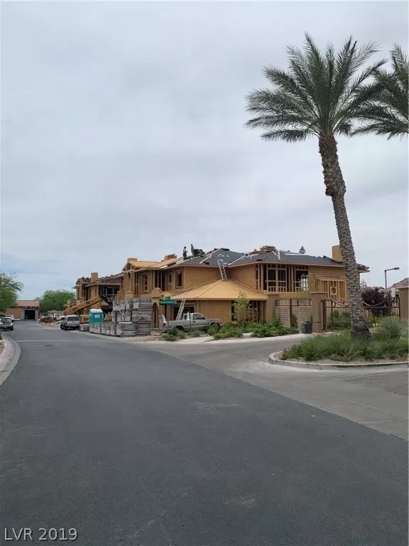 MLS: 2118805 Condo For Sale