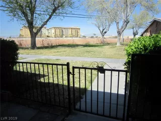 Photo #3: 2118838 Listing