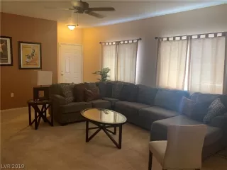 Photo #1: 2118859 Listing