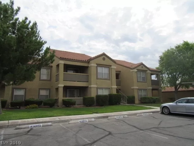 MLS: 2118910 Condo For Sale