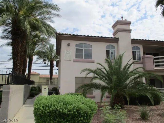 MLS: 2118925 Condo For Sale