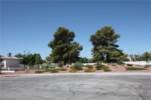 MLS: 2118999 Condo For Sale
