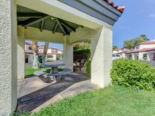 Photo #2: 2119009 Listing