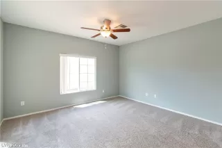 Photo #3: 2119028 Listing 