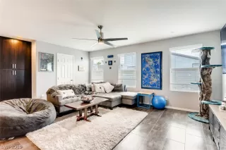 Photo #1: 2119084 Listing 