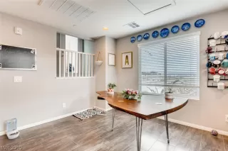 Photo #4: 2119084 Listing 