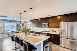 Photo #6: 2119084 Listing 