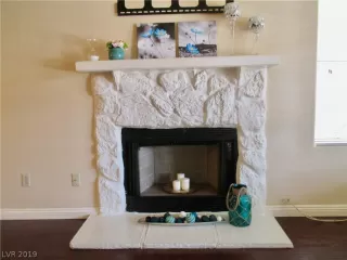 Photo #1: 2119178 Listing 