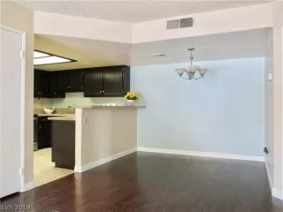 Photo #2: 2119178 Listing 