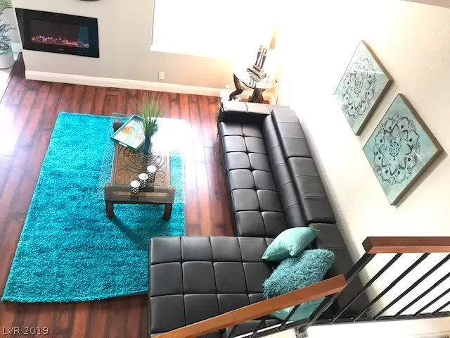 MLS: 2119194 Condo For Sale