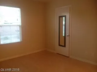 Photo #6: 2119214 Listing 