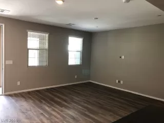 Photo #2: 2119264 Listing