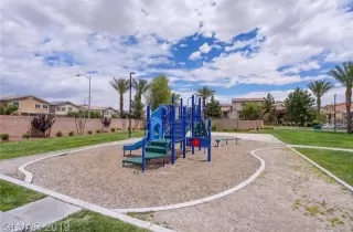 Photo #2: 2119266 Listing 