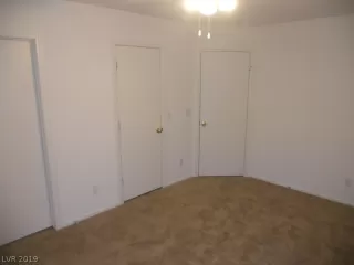 Photo #5: 2119281 Listing