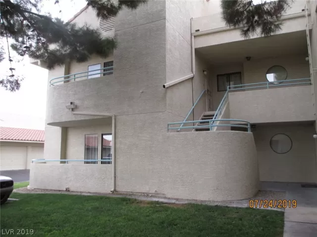 MLS: 2119286 Condo For Sale