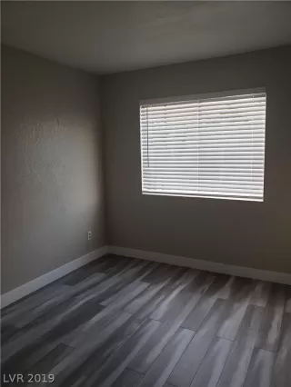 Photo #2: 2119294 Listing 