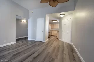 Photo #3: 2119342 Listing 