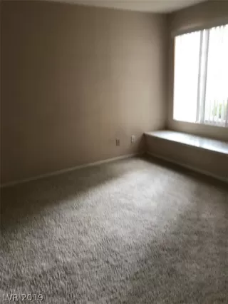 Photo #3: 2119388 Listing 