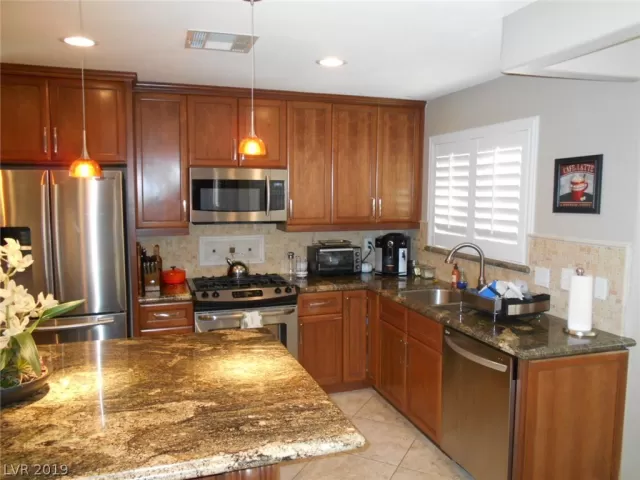 MLS: 2119404 Condo For Sale