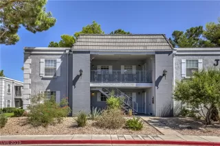 Photo #1: 2119424 Listing 