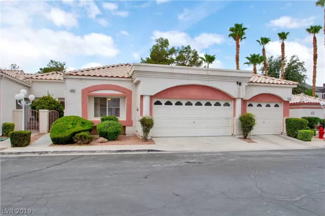 MLS: 2119583 Condo For Sale