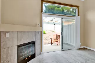 Photo #3: 2119583 Listing