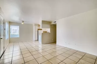 Photo #5: 2119602 Listing 