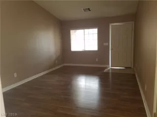 Photo #2: 2119648 Listing 