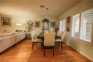 Photo #3: 2119660 Listing