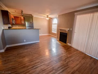 Photo #2: 2119729 Listing