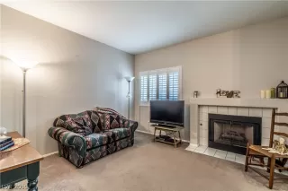 Photo #4: 2119731 Listing 