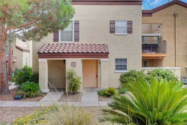 MLS: 2119744 Condo For Sale