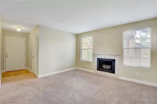 Photo #4: 2119744 Listing