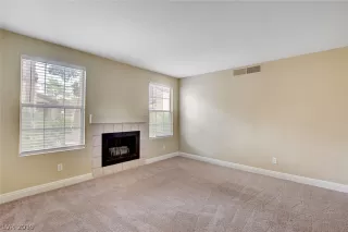 Photo #5: 2119744 Listing