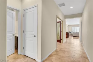 Photo #1: 2119791 Listing 