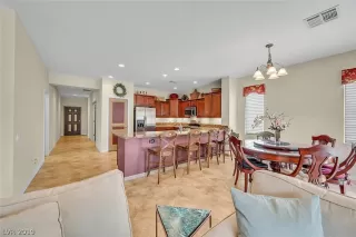 Photo #4: 2119791 Listing 