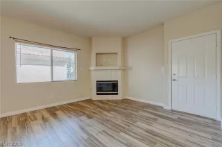 Photo #1: 2119800 Listing