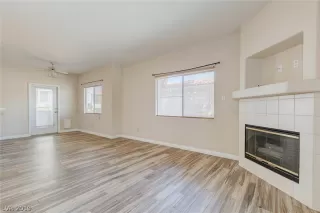 Photo #2: 2119800 Listing