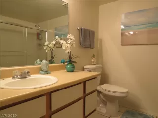 Photo #6: 2119825 Listing 