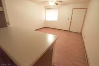 Photo #6: 2119834 Listing