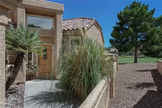 Photo #1: 2119869 Listing